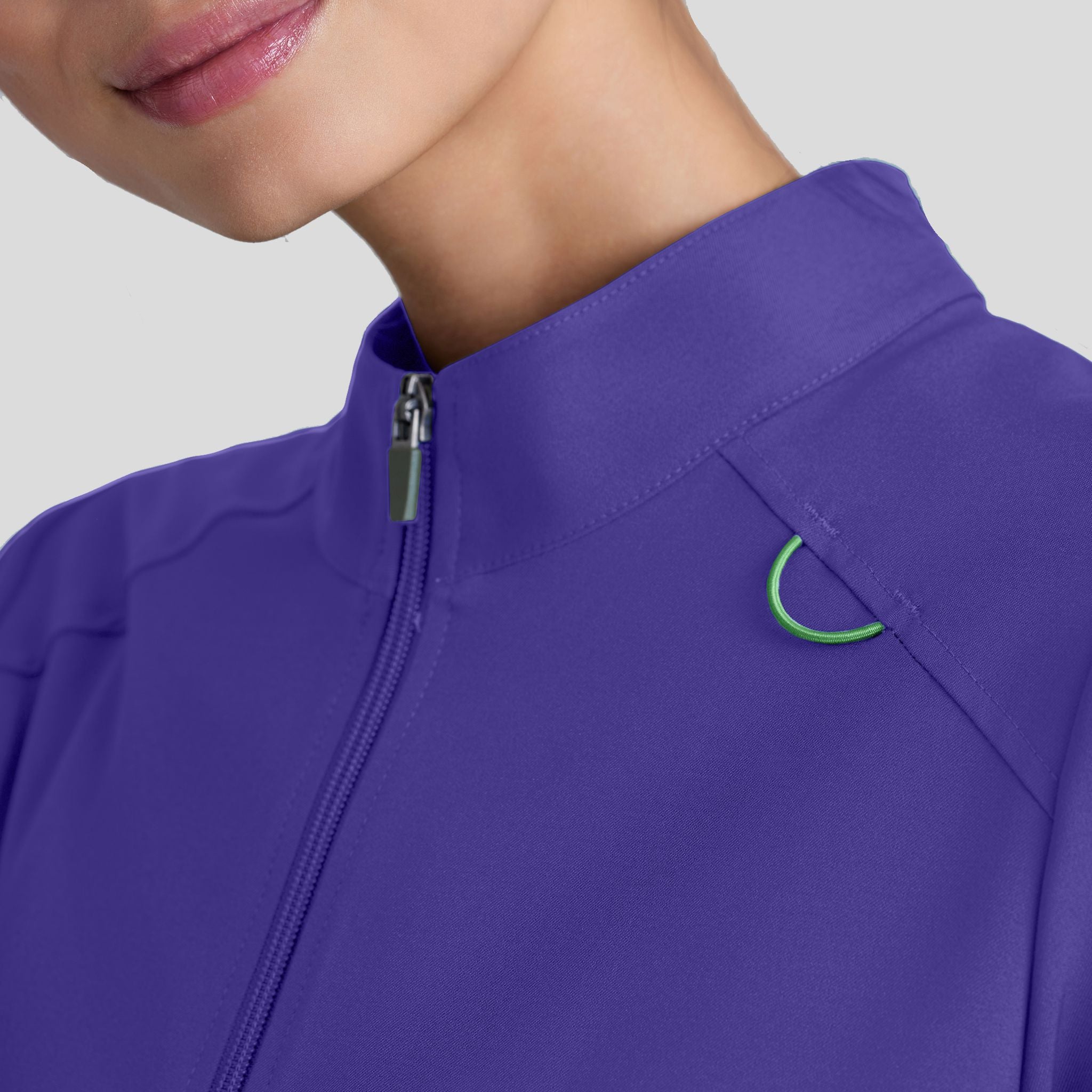 Virtue Warm-up Scrub Jacket | New Grape