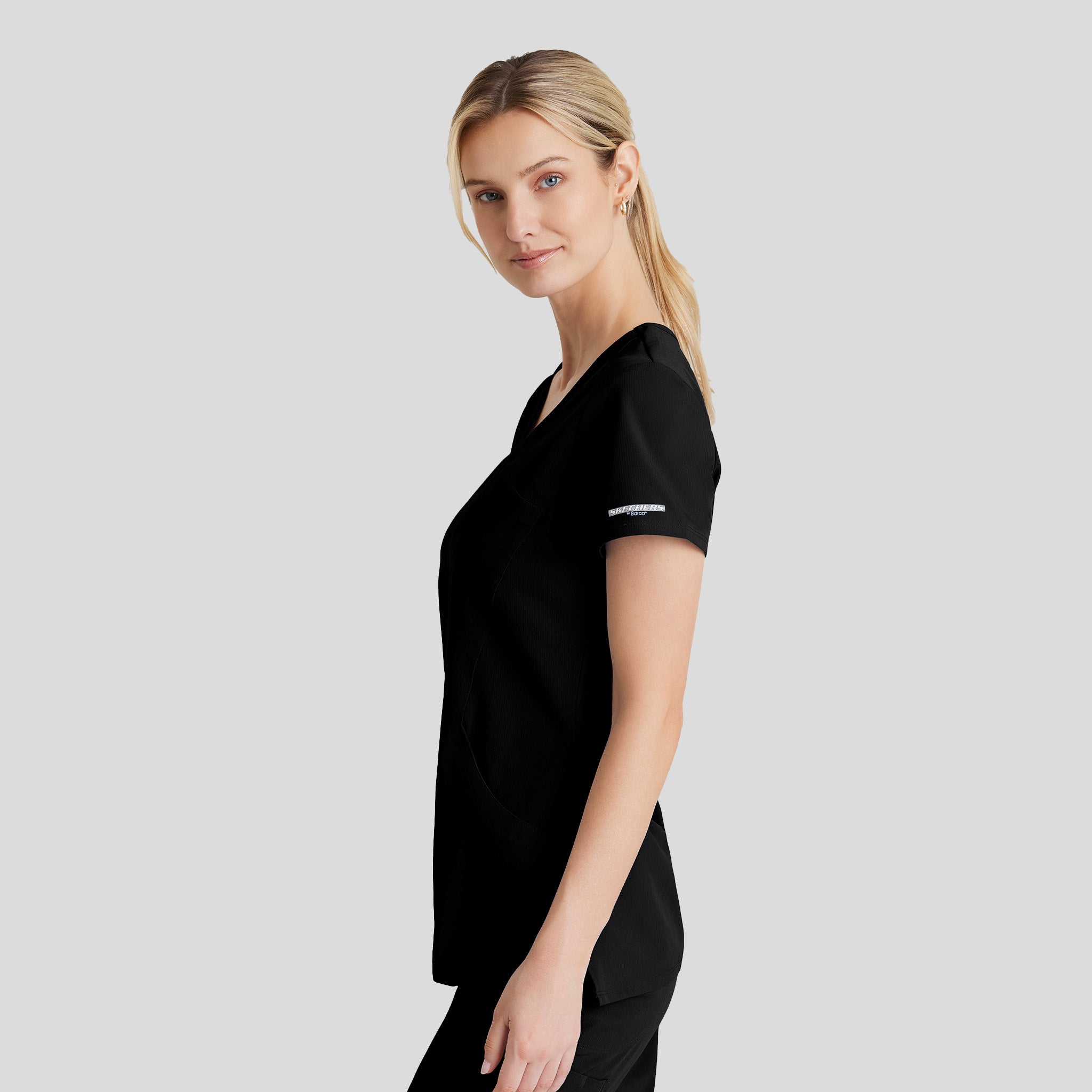 Reliance 3-Pocket Crossover V-Neck Scrub Top | Black