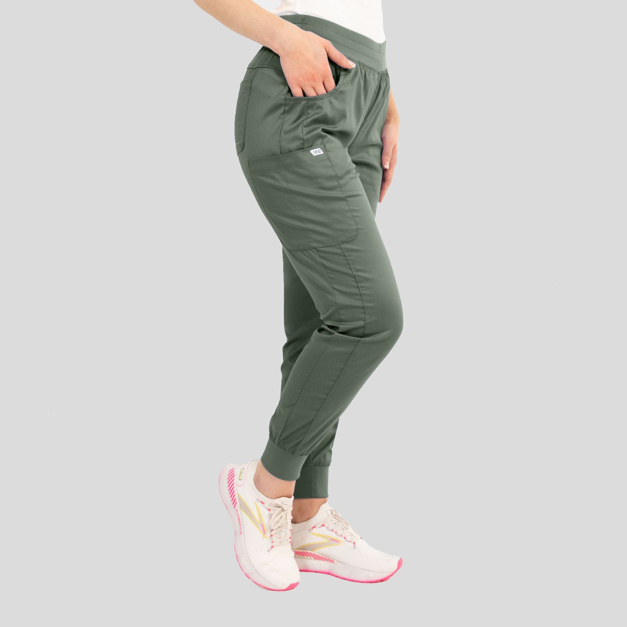 Women’s Jogger Scrub Pant | Olive