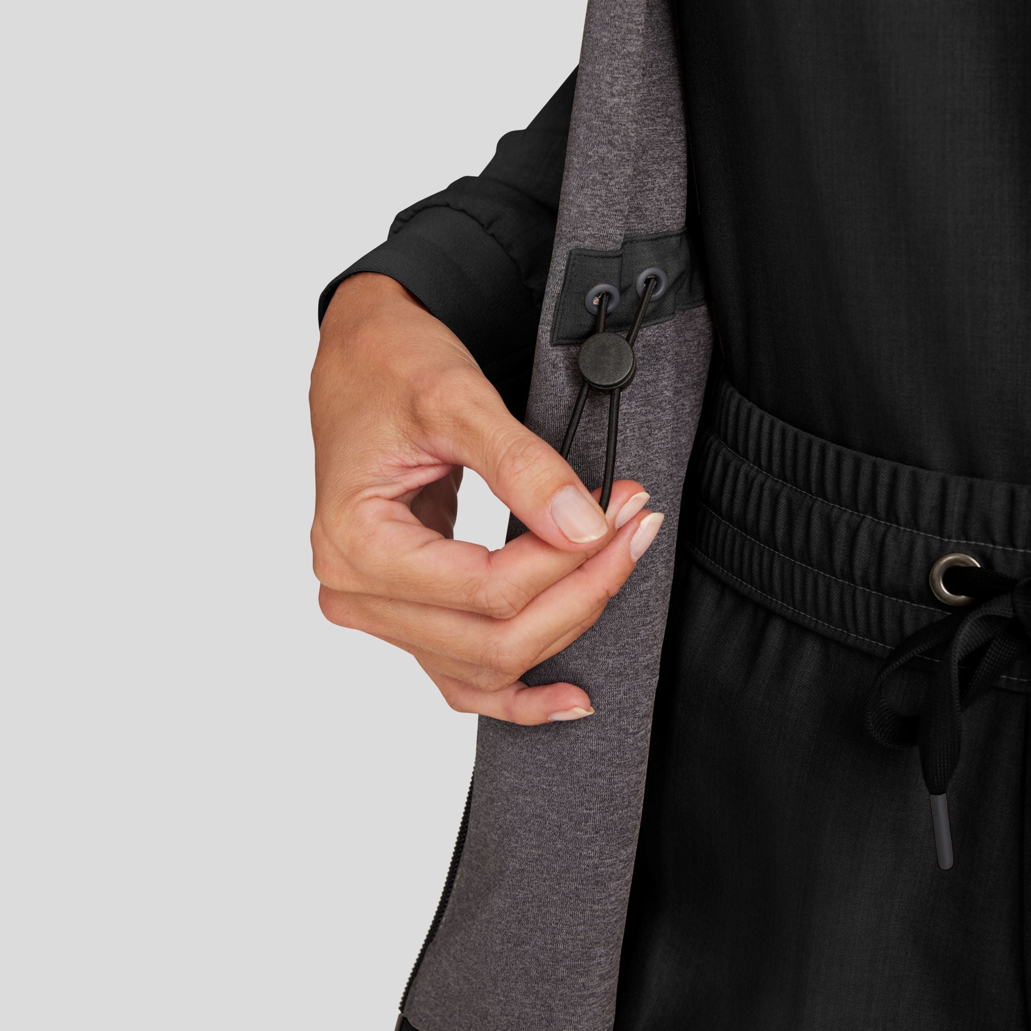 Women's Brooks Utility Scrub Jacket | Black