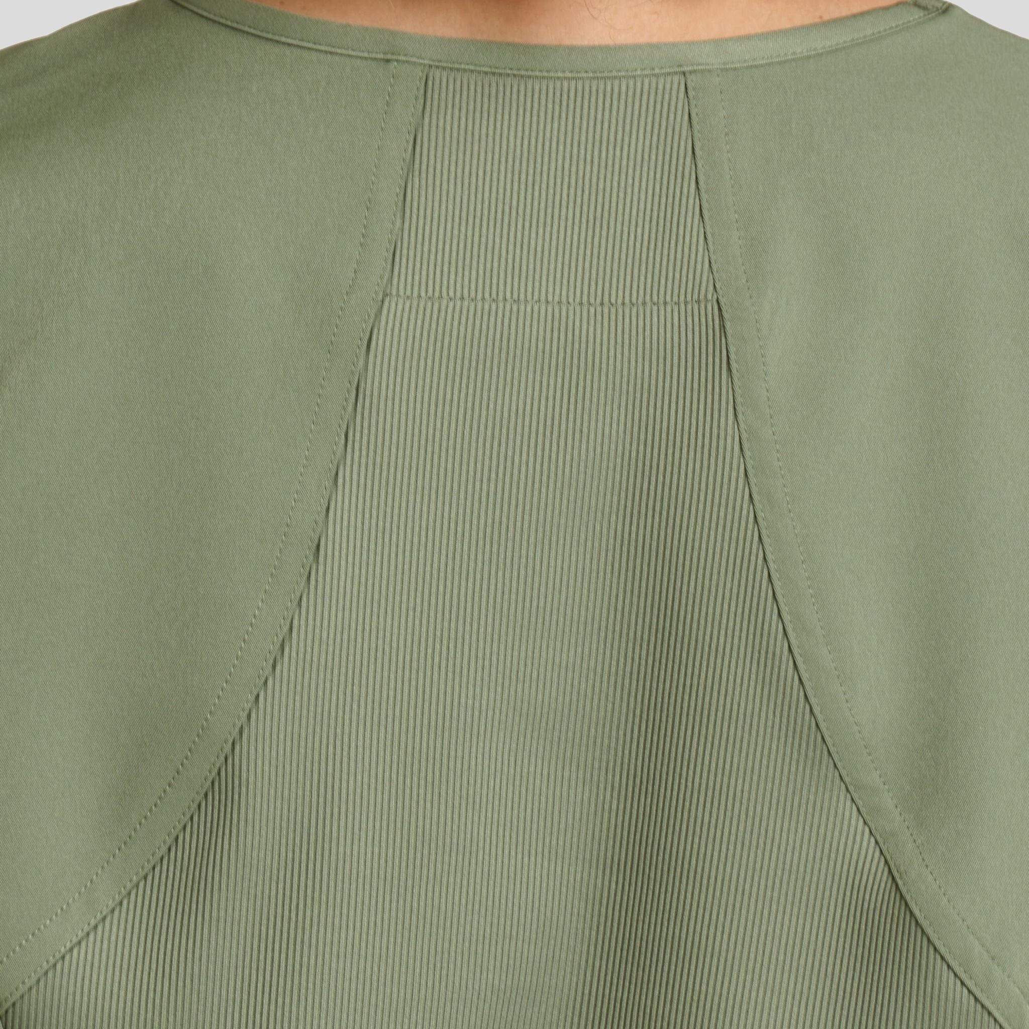 Zavate_AvaTherese_1084_olive_detail