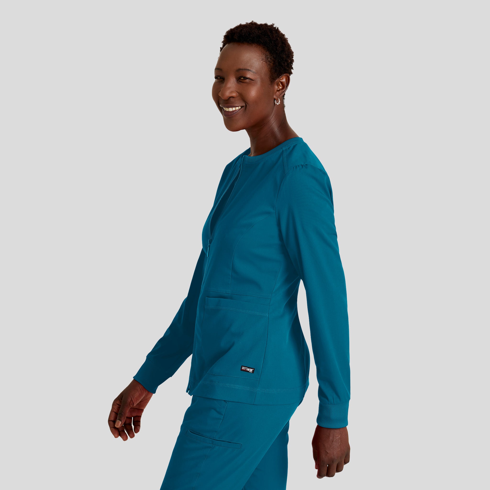 Millie 3-Pocket Crewneck Scrub Jacket | Bahama