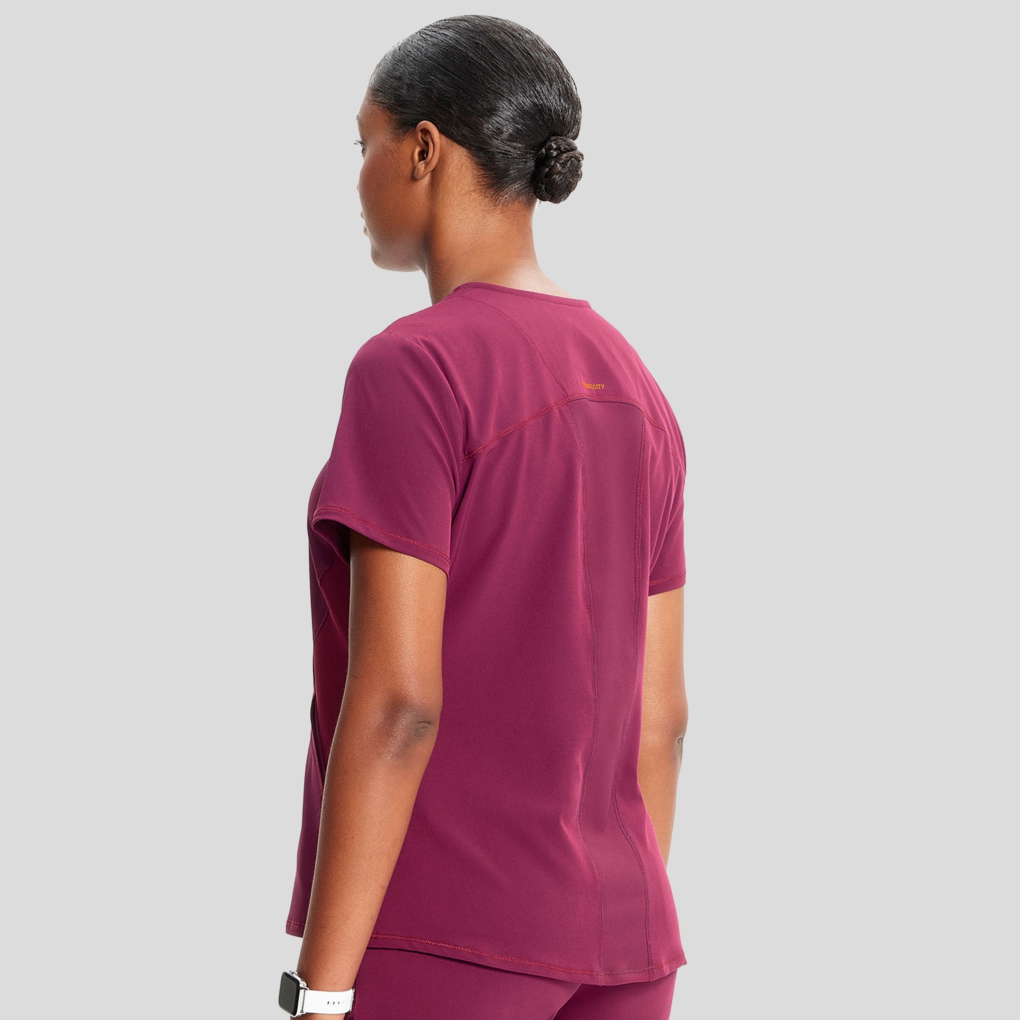 IN_INFINITY_GNR8_VNECKTOP_620A_WINE_LEFT